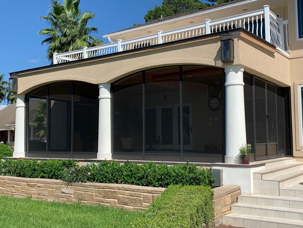 Screened Patio Enclosures & screened porches in Austin, Houston & San Antonio Near Me