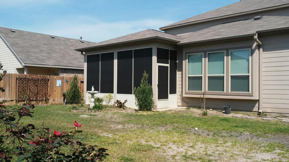 Patio screen enclosure in San Antonio Near Me 